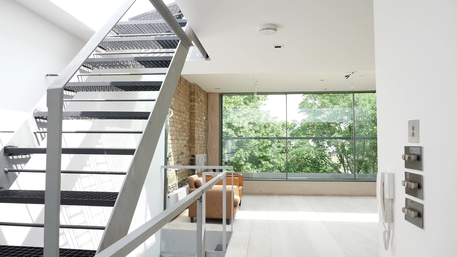 Skydoor Rooflight helps to utilise otherwise unattainable terraced area ...